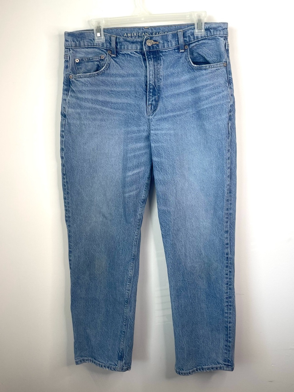 American Eagle Outfitters Light Wash women’s Straight Jeans size 12
